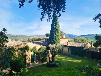 Timeless Mas Provençal near Saint-Tropez