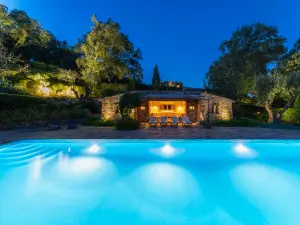 Mas Provençal hors du temps proche Saint-Tropez