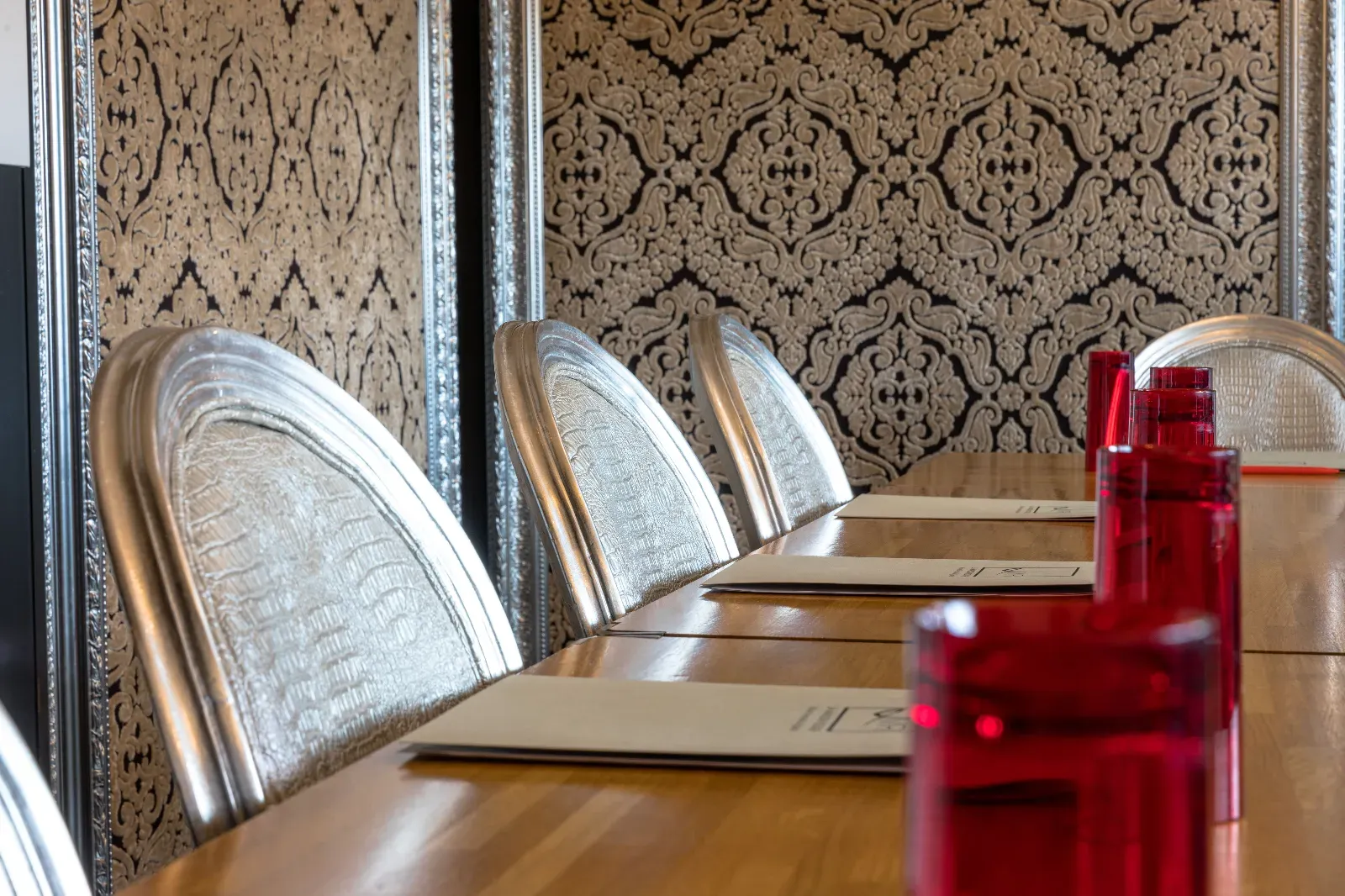 An elegant and intimate meeting room with baroque decor