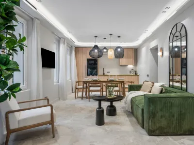 Modern 3-Bedroom Cannes Apartment with Garden Near Palais