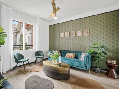 Stylish 3-Bedroom Apartment in Central Cannes Near Palais