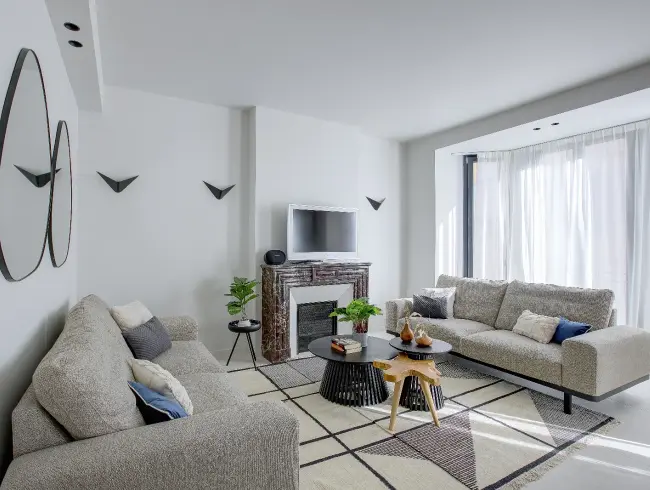 Chic 3-Bedroom Cannes Apartment Close to Palais & Beach