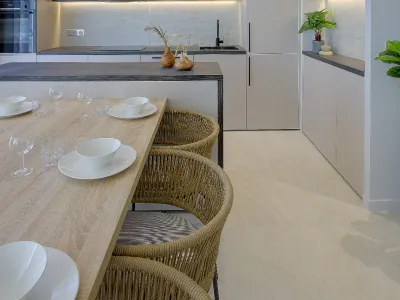 Chic 3-Bedroom Cannes Apartment Close to Palais & Beach