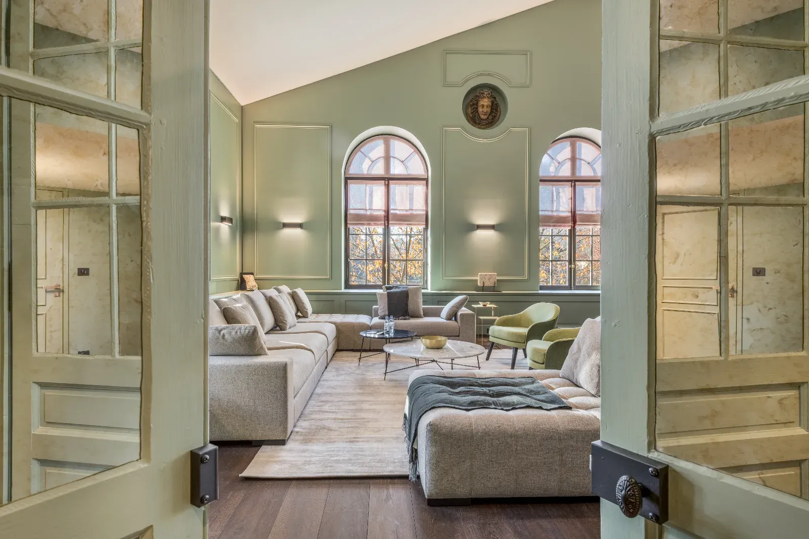 Magnificent 5-star establishment on Ile Barbe