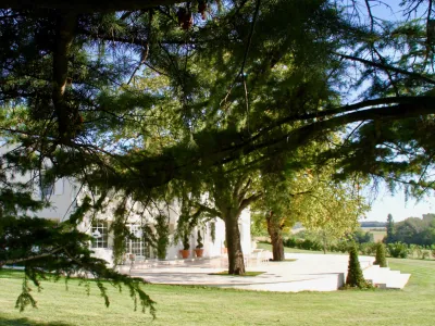 An exceptional estate for your events in a green setting