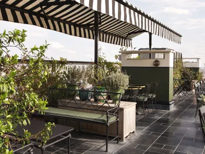 L'Hôtel Historique: Art Deco Event Venue in Paris