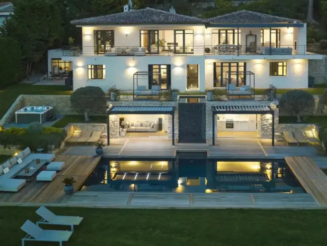 Villa Cannes Californie near town centre