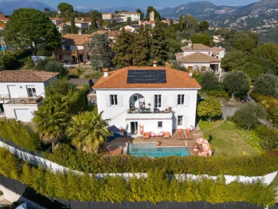 Pool and garden area