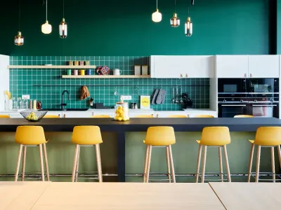 Unique Event Venue in Labège: Seminar Rooms, Rooftop & Recording Studio