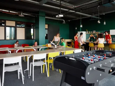 Unique Event Venue in Labège: Seminar Rooms, Rooftop & Recording Studio