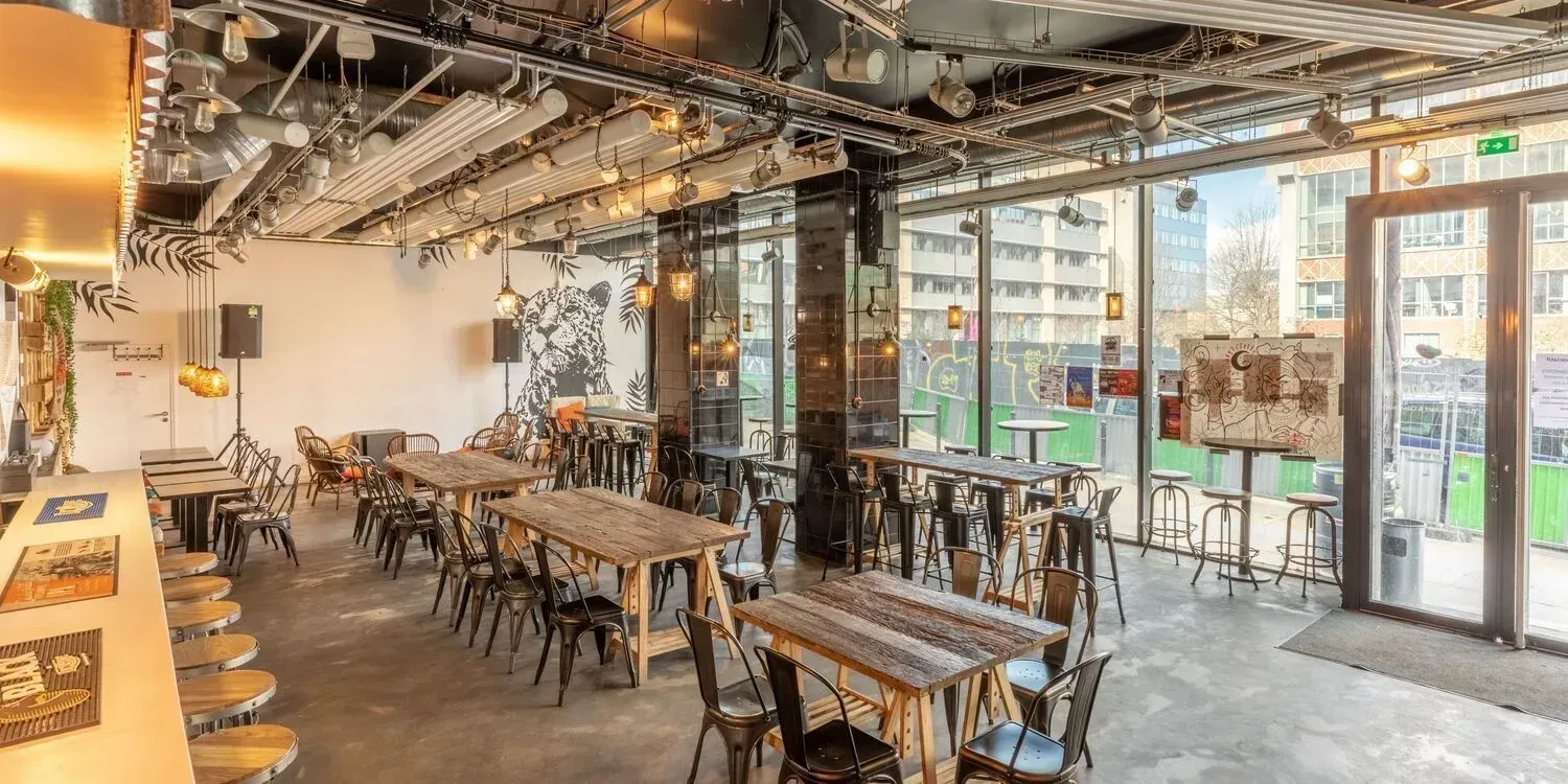 Parisian third-party venue