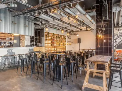 Parisian third-party venue