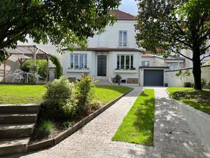 Maison 1900 avec un beau jardin