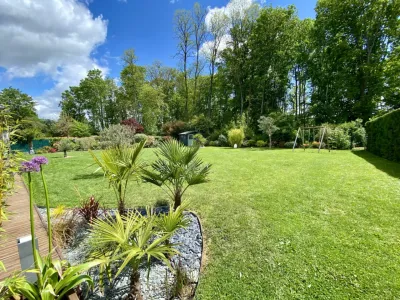 American-style house with forest views