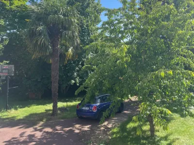 Event House with Garden in Gournay-sur-Marne