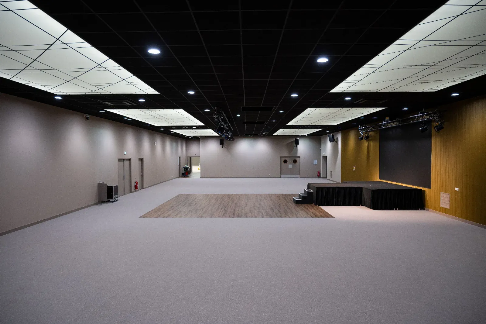 A bright, well-equipped multi-purpose hall for all types of events