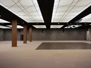 A bright, well-equipped multi-purpose hall for all types of events