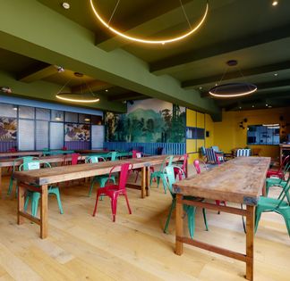 Bright and large space for your meals and meetings