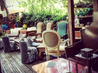 Chic Garden Venue in Cannes for Intimate Events & Dinners