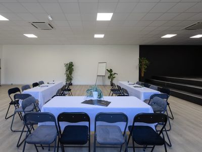 Space rental for professionals in Saint Vallier de Thiey