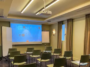 Intimate meeting room 35 m² room