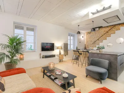 Your business meetings in a cosy flat