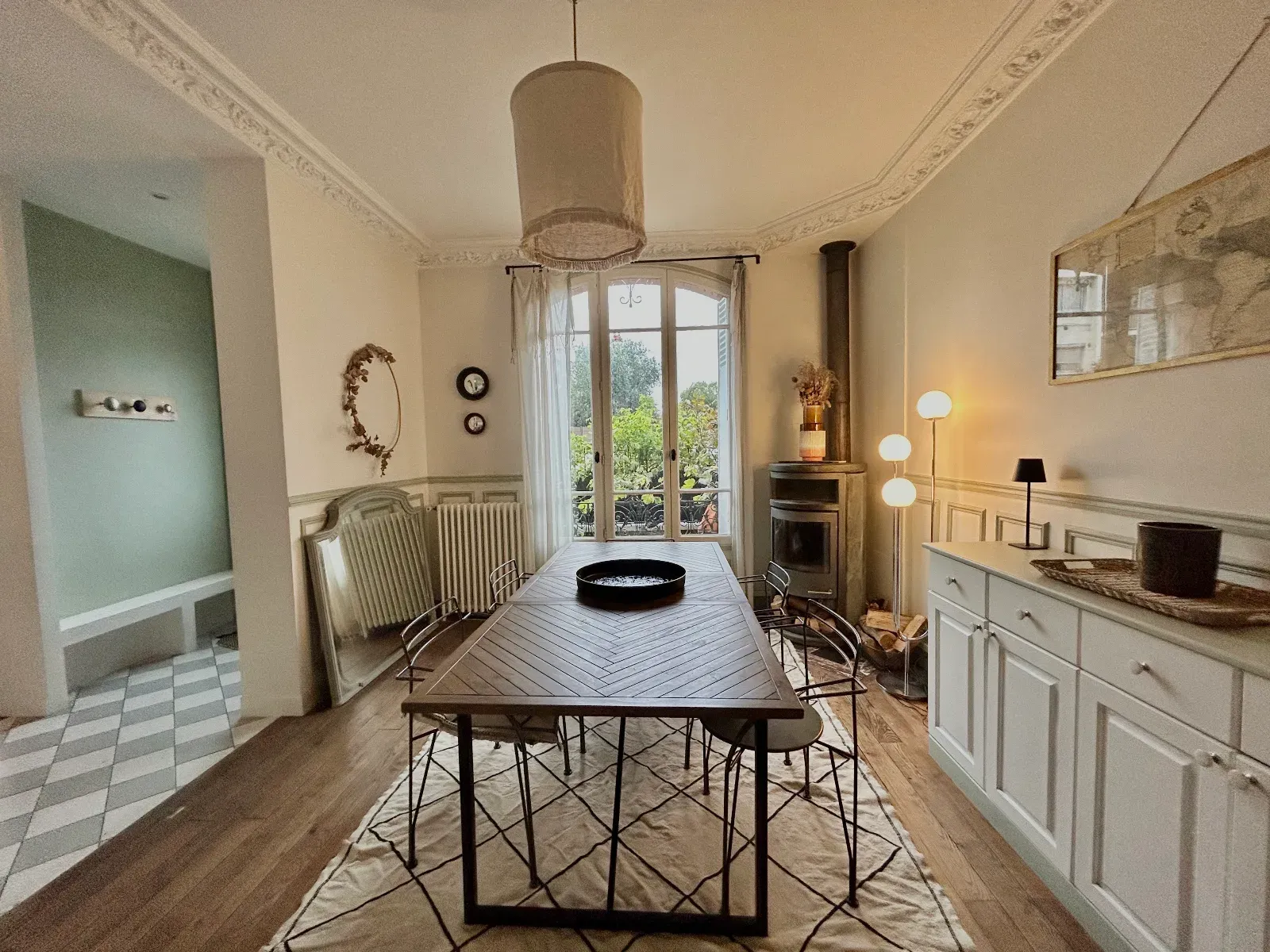 Maison en pierre meulière à 15 min de Paris