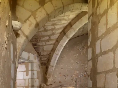 12th century vaulted cellar in the heart of Tours