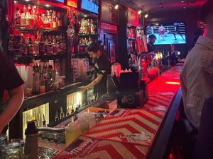Authentic Pub in Cannes for Events