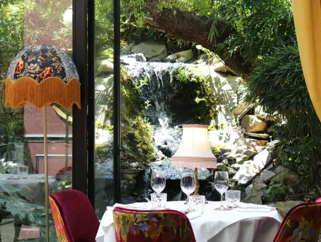 A gourmet legend on the banks of the Seine