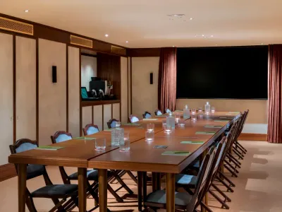 Multifunctional Meeting Rooms in Paris