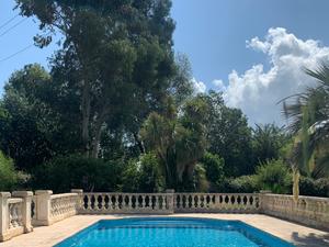 Charme Rustique à Grimaud – Espace Événementiel Intime dans le Golfe de Saint-Tropez