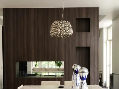 Unique 300 m² flat at the foot of the Parisian icon