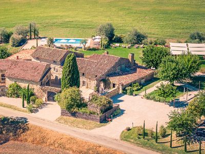 Provencal Hamlet In Parc Du Luberon