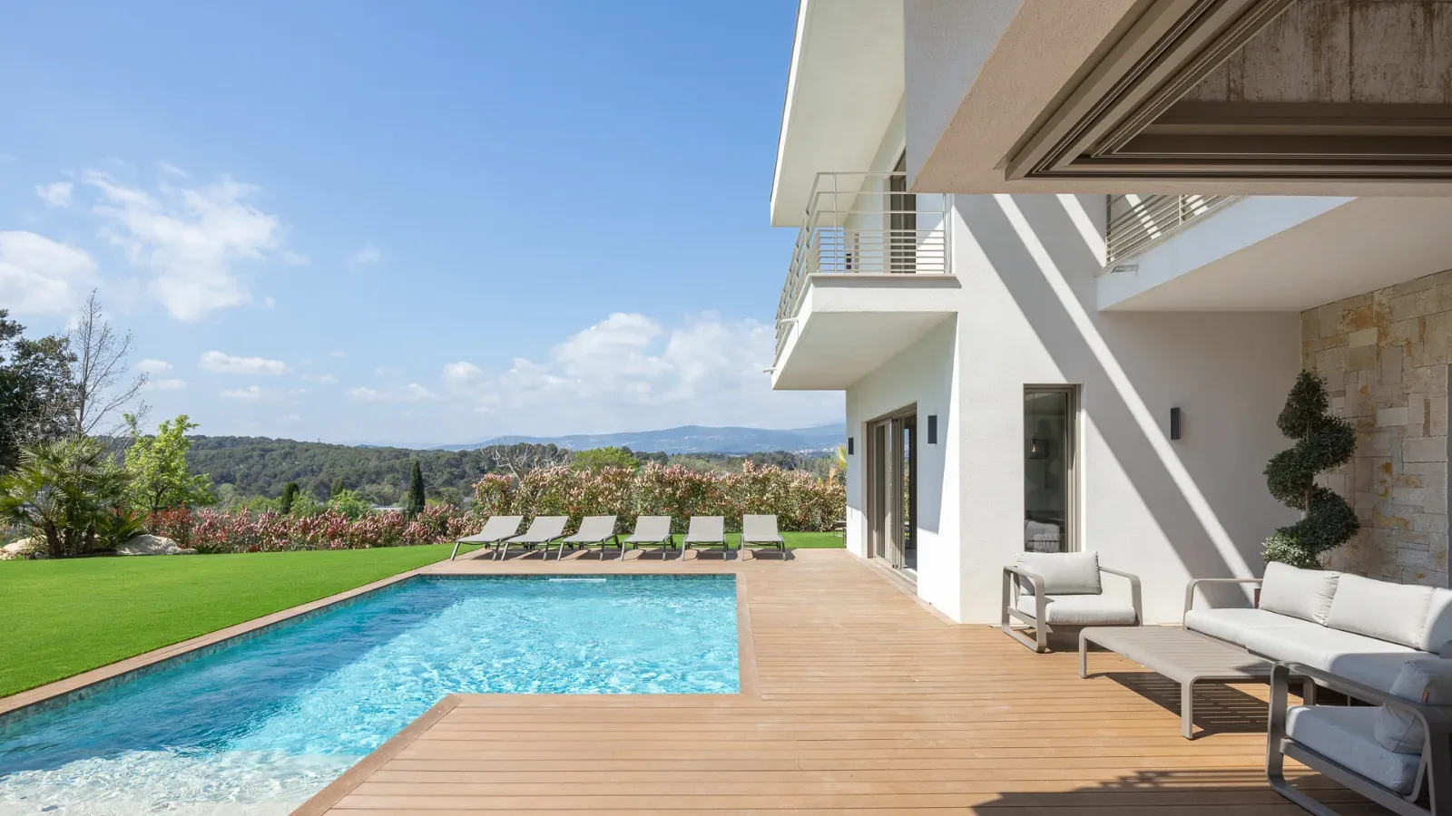 Luxury Villa for Events in Mougins | Private Chef Option