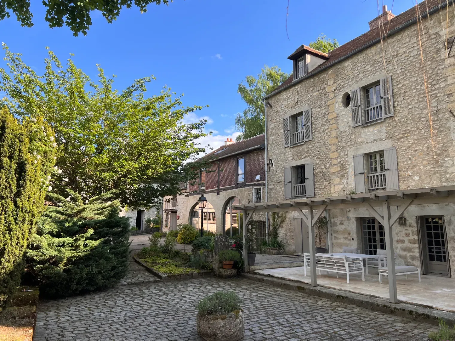 16th-Century Mill in French Vexin for Private & Corporate Events