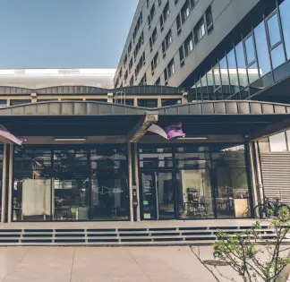 700 m² of modular space for seminars, conferences and workshops