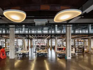 700 m² of modular space for seminars, conferences and workshops
