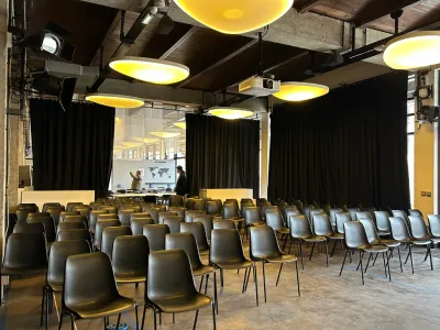 Salle de séminaire de 700 m²