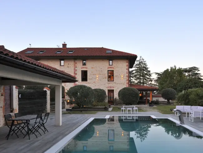 Exceptional villa in the heart of the Beaujolais region