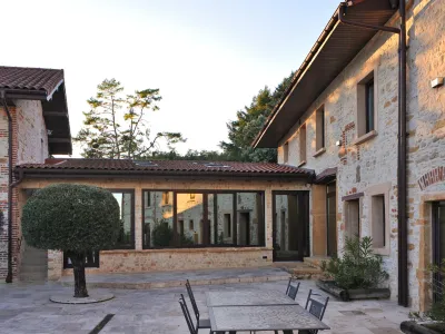 Exceptional villa in the heart of the Beaujolais region