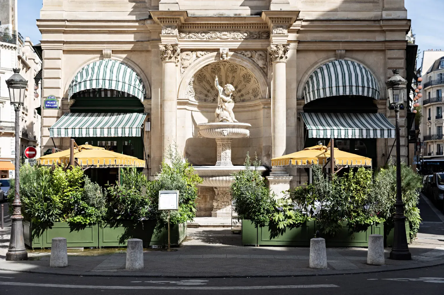 Iconic Parisian restaurant in the Opéra district