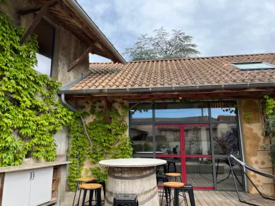 Charming residence with accommodation and wellness area