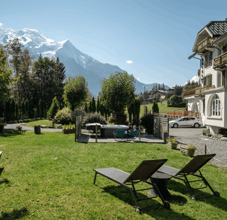 Quiet garden with views of Mont Blanc