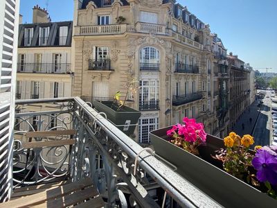 Haussmann-Style Paris Flat for Photo & Film Shoots