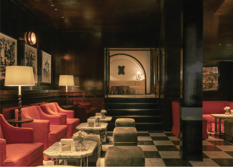 Le Bar St Germain des Près : A vibrant venue with a southern feel