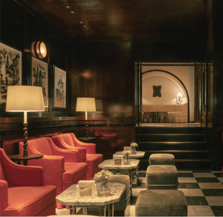 Le Bar St Germain des Près : A vibrant venue with a southern feel