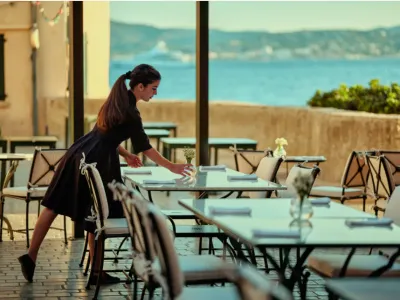 Authentique terrasse ensoleillée