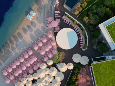 L'Esprit Méditerranée : Restaurant - Bar - Beach