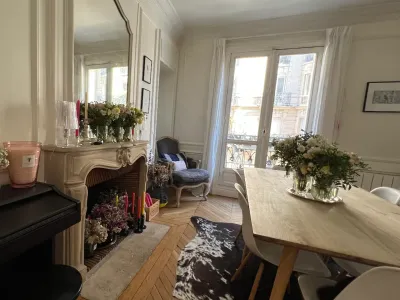 Haussmann-Style Parisian Flat for Events | 100m² with Balcony